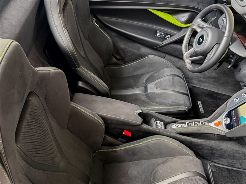 2025 McLaren 750S Spider   - Photo 32 - Bonita Springs, FL 34134