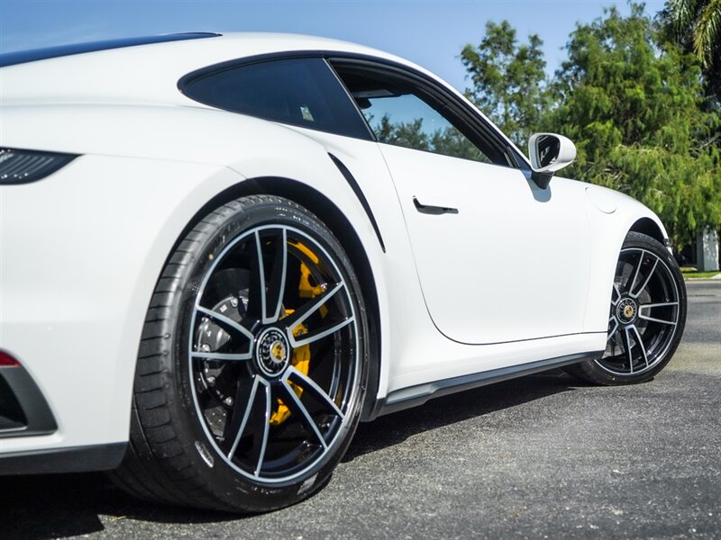 2022 Porsche 911 Turbo S   - Photo 40 - Bonita Springs, FL 34134
