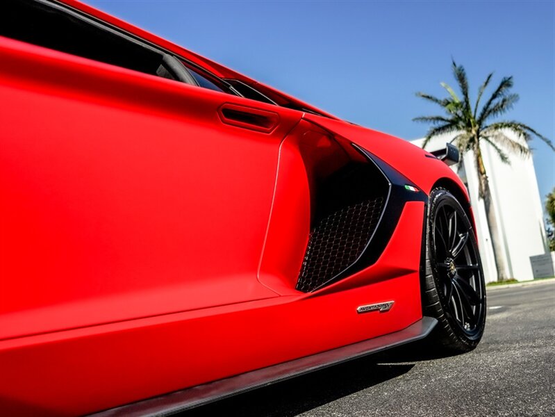 2019 Lamborghini Aventador LP 770-4 SVJ - Photo 39 - Bonita Springs, FL 34134