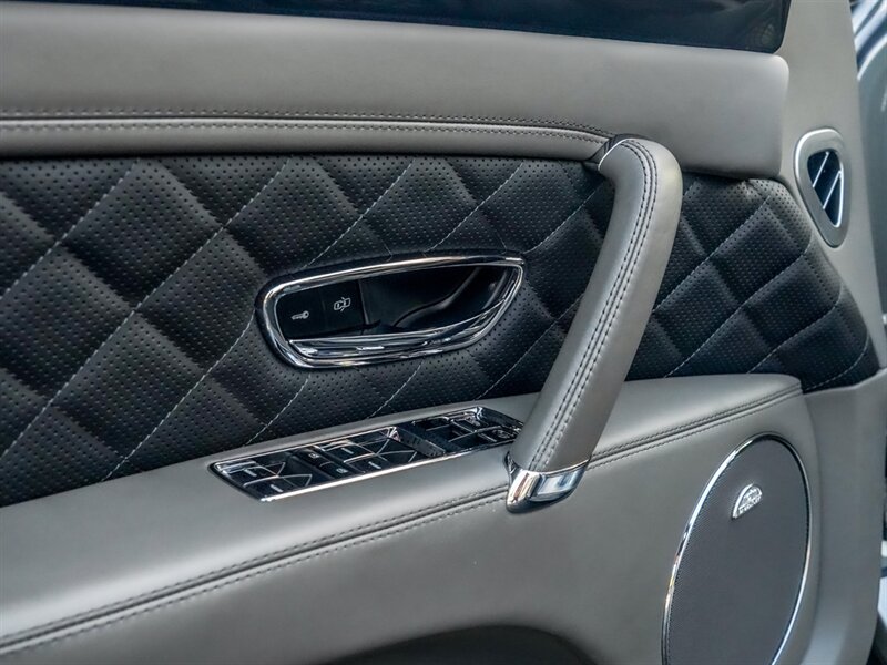 2017 Bentley Flying Spur V8 S   - Photo 21 - Bonita Springs, FL 34134