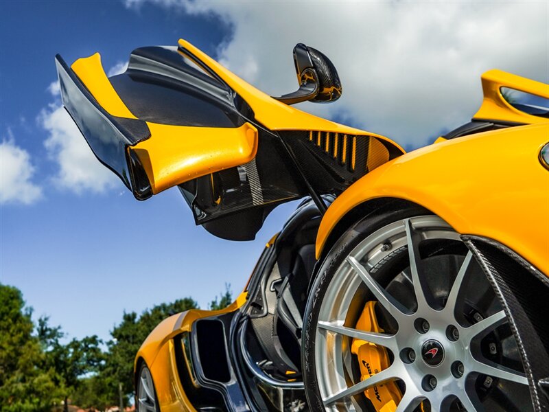 2015 McLaren P1 - Photo 44 - Bonita Springs, FL 34134