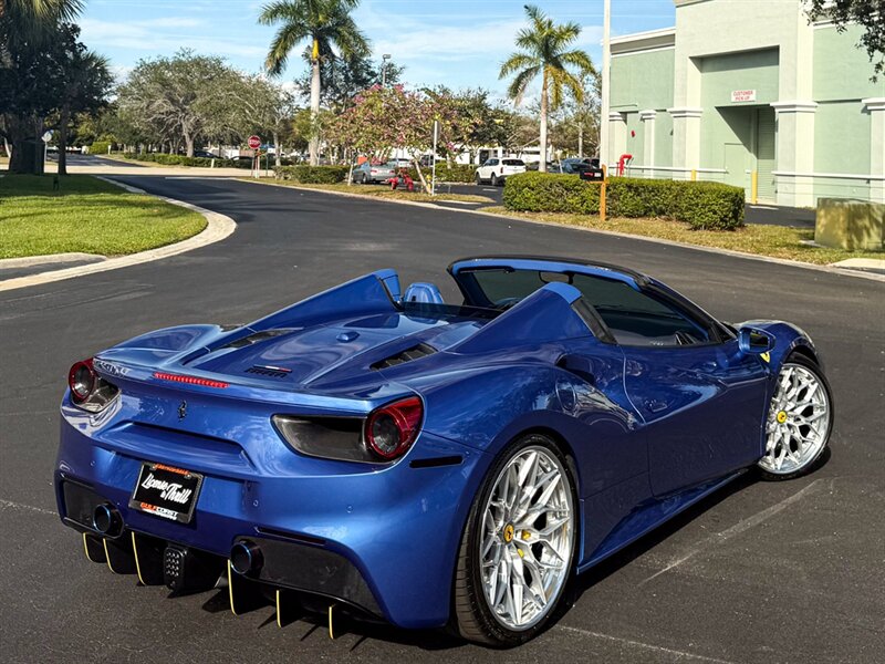 2018 Ferrari 488 Spider   - Photo 58 - Bonita Springs, FL 34134