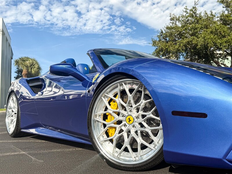 2018 Ferrari 488 Spider   - Photo 73 - Bonita Springs, FL 34134