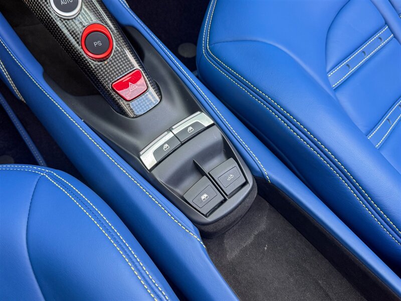 2018 Ferrari 488 Spider   - Photo 15 - Bonita Springs, FL 34134