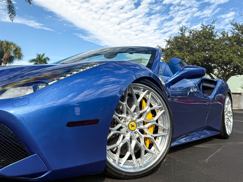 2018 Ferrari 488 Spider   - Photo 10 - Bonita Springs, FL 34134
