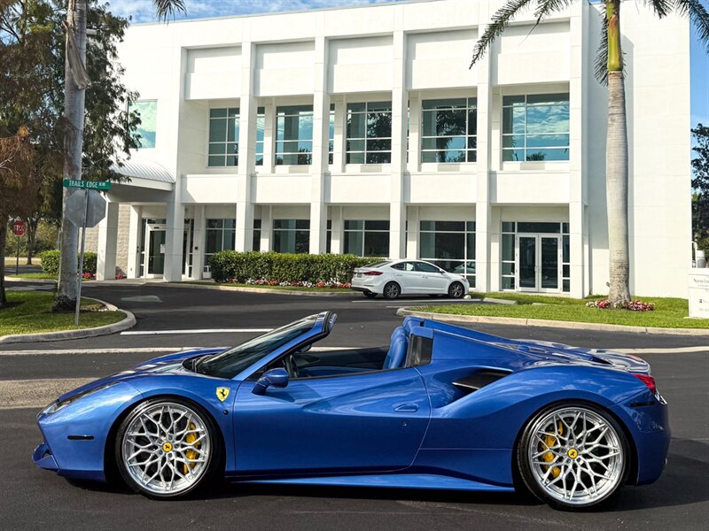 2018 Ferrari 488 Spider   - Photo 38 - Bonita Springs, FL 34134