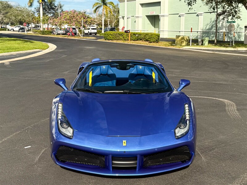 2018 Ferrari 488 Spider   - Photo 4 - Bonita Springs, FL 34134