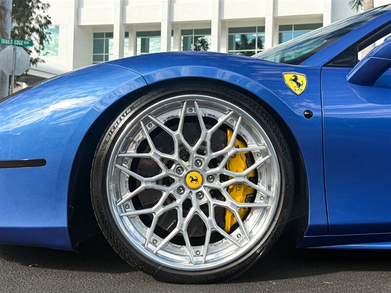 2018 Ferrari 488 Spider   - Photo 40 - Bonita Springs, FL 34134