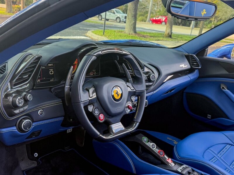 2018 Ferrari 488 Spider   - Photo 11 - Bonita Springs, FL 34134