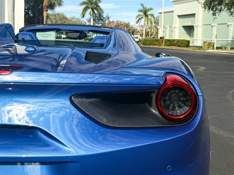 2018 Ferrari 488 Spider   - Photo 52 - Bonita Springs, FL 34134