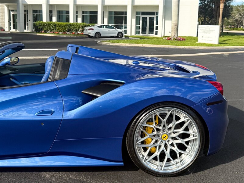 2018 Ferrari 488 Spider   - Photo 42 - Bonita Springs, FL 34134