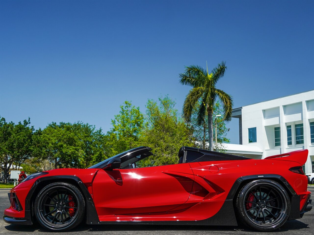 2020 Chevrolet Corvette Stingray   - Photo 11 - Bonita Springs, FL 34134