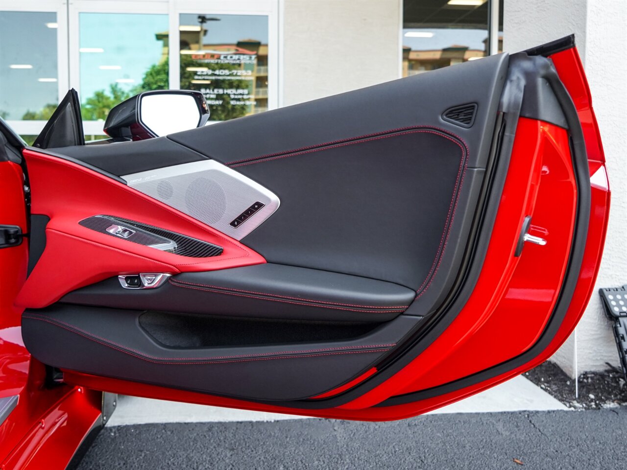 2020 Chevrolet Corvette Stingray   - Photo 26 - Bonita Springs, FL 34134