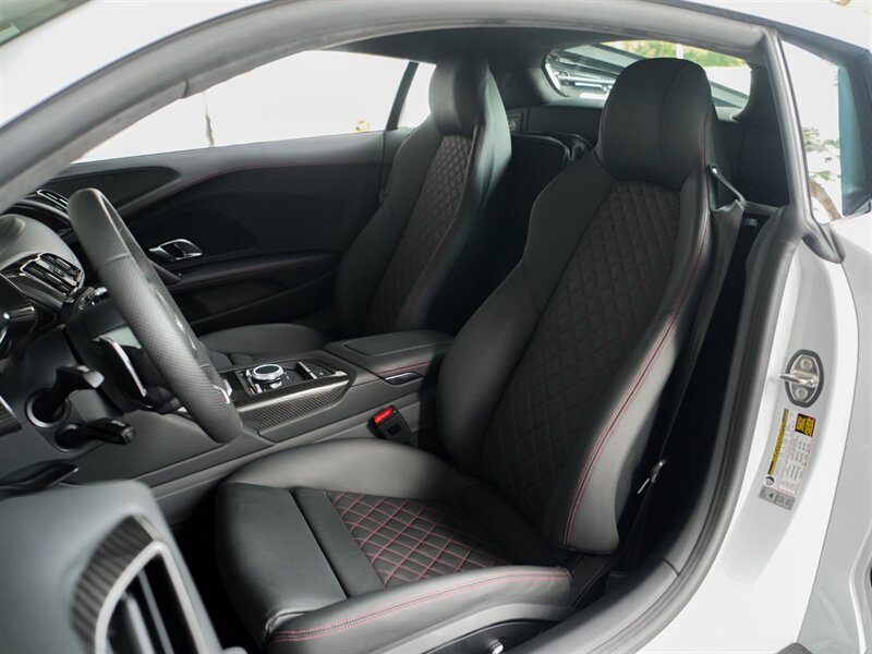 2023 Audi R8 5.2 quattro V10 performan - Photo 21 - Bonita Springs, FL 34134