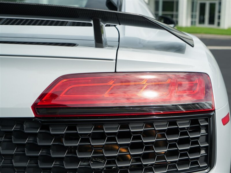 2023 Audi R8 5.2 quattro V10 performan - Photo 58 - Bonita Springs, FL 34134