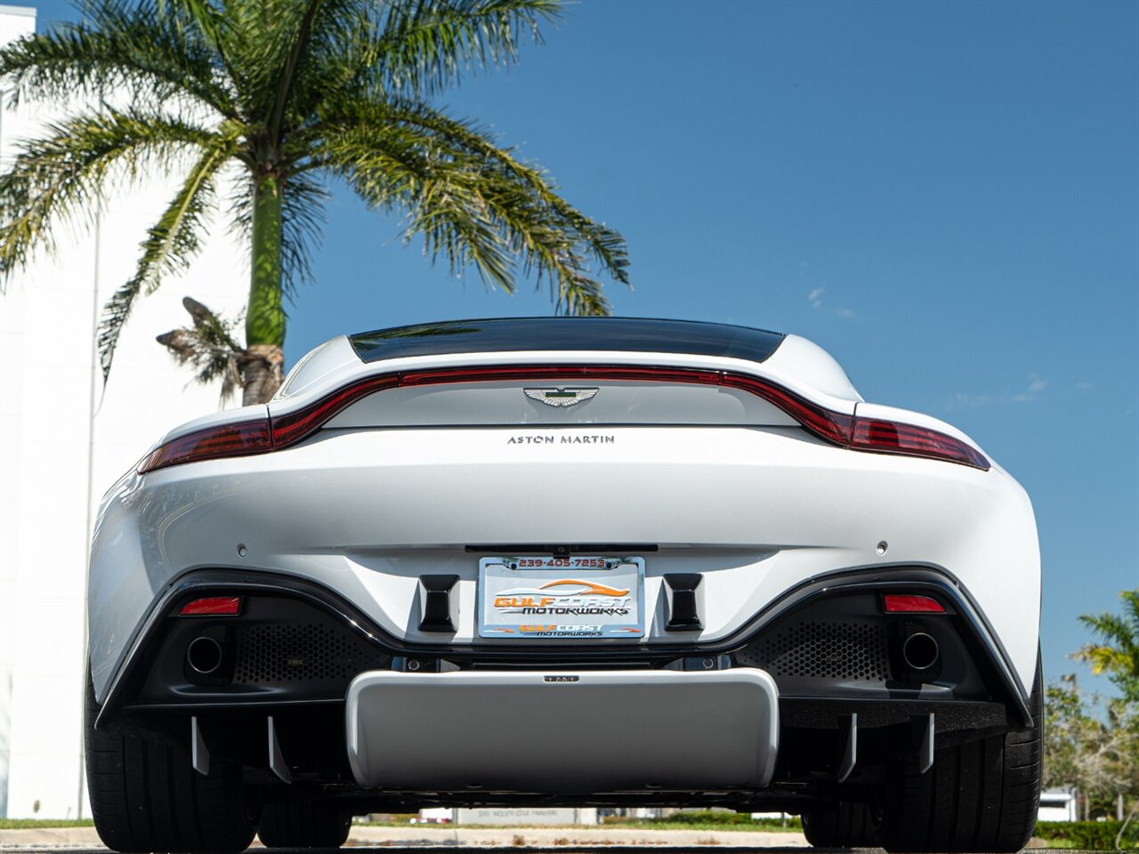 2019 Aston Martin Vantage   - Photo 39 - Bonita Springs, FL 34134