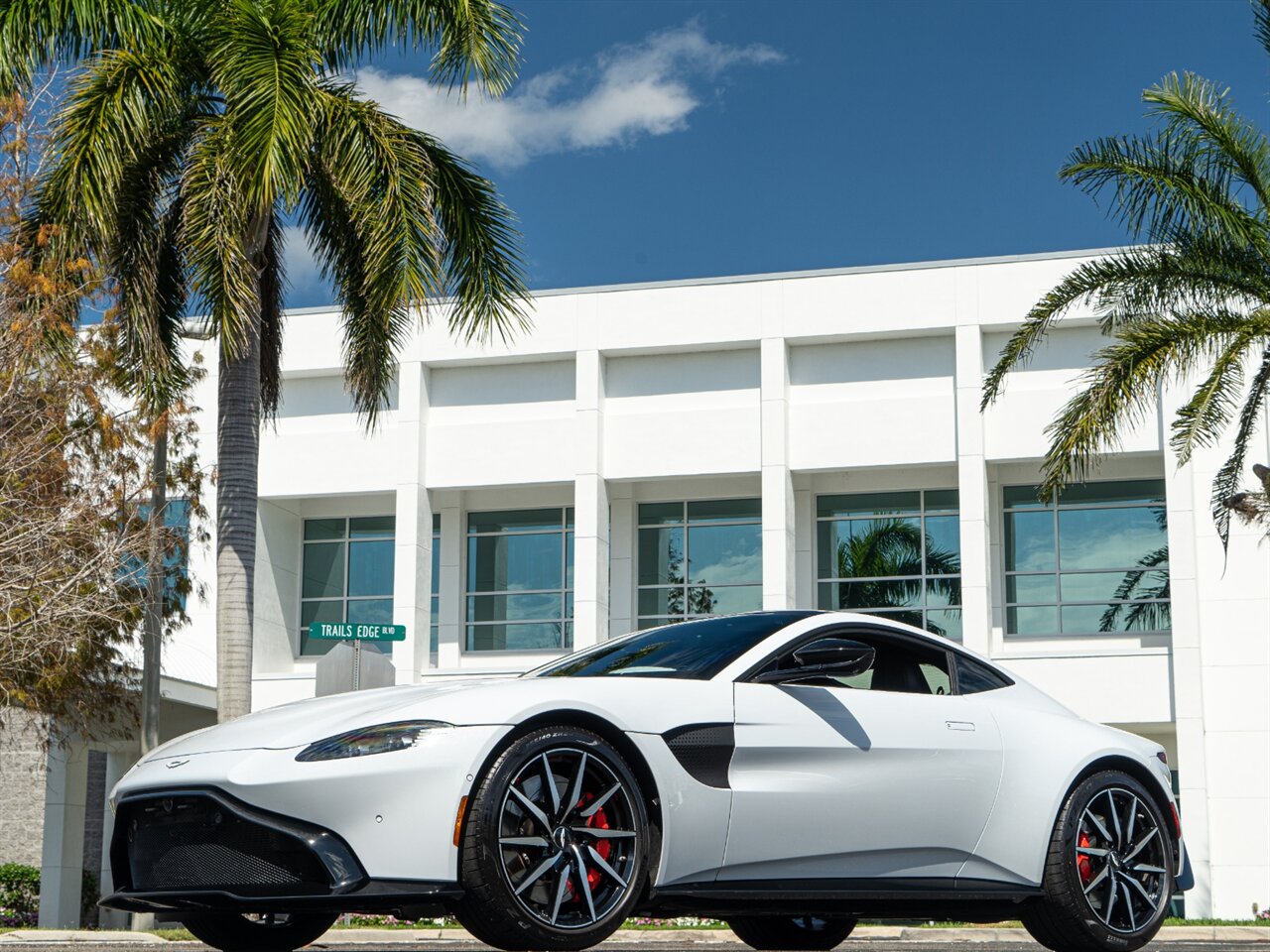 2019 Aston Martin Vantage   - Photo 53 - Bonita Springs, FL 34134