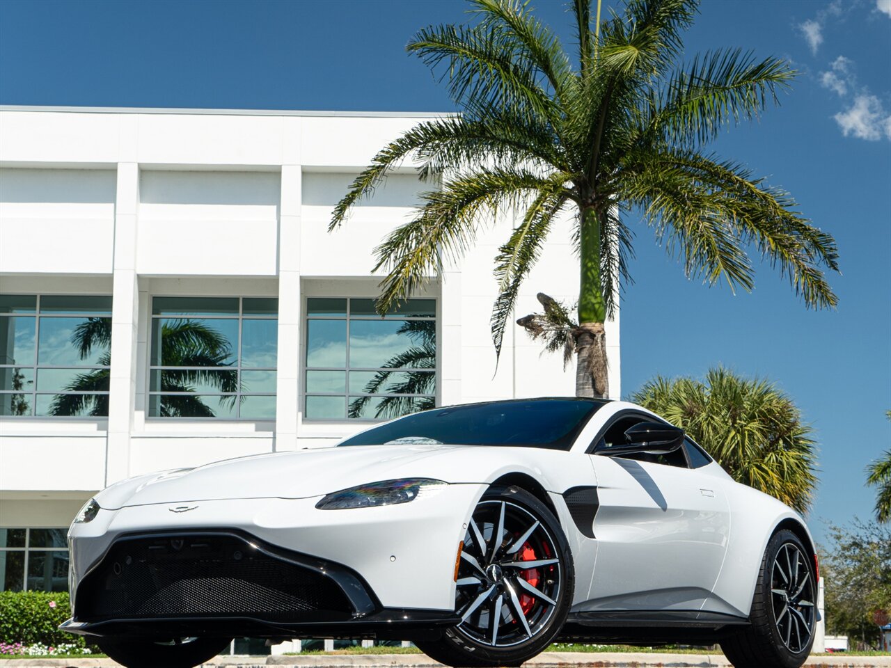 2019 Aston Martin Vantage   - Photo 55 - Bonita Springs, FL 34134