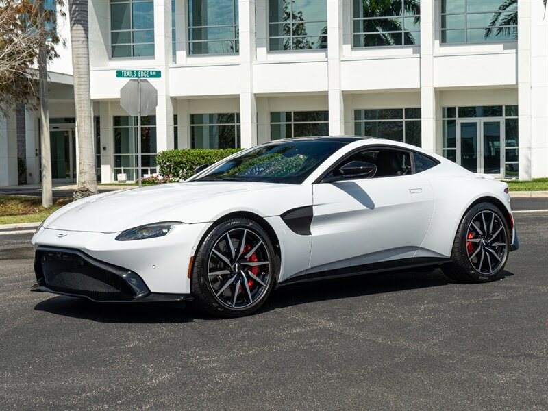 2019 Aston Martin Vantage   - Photo 3 - Bonita Springs, FL 34134