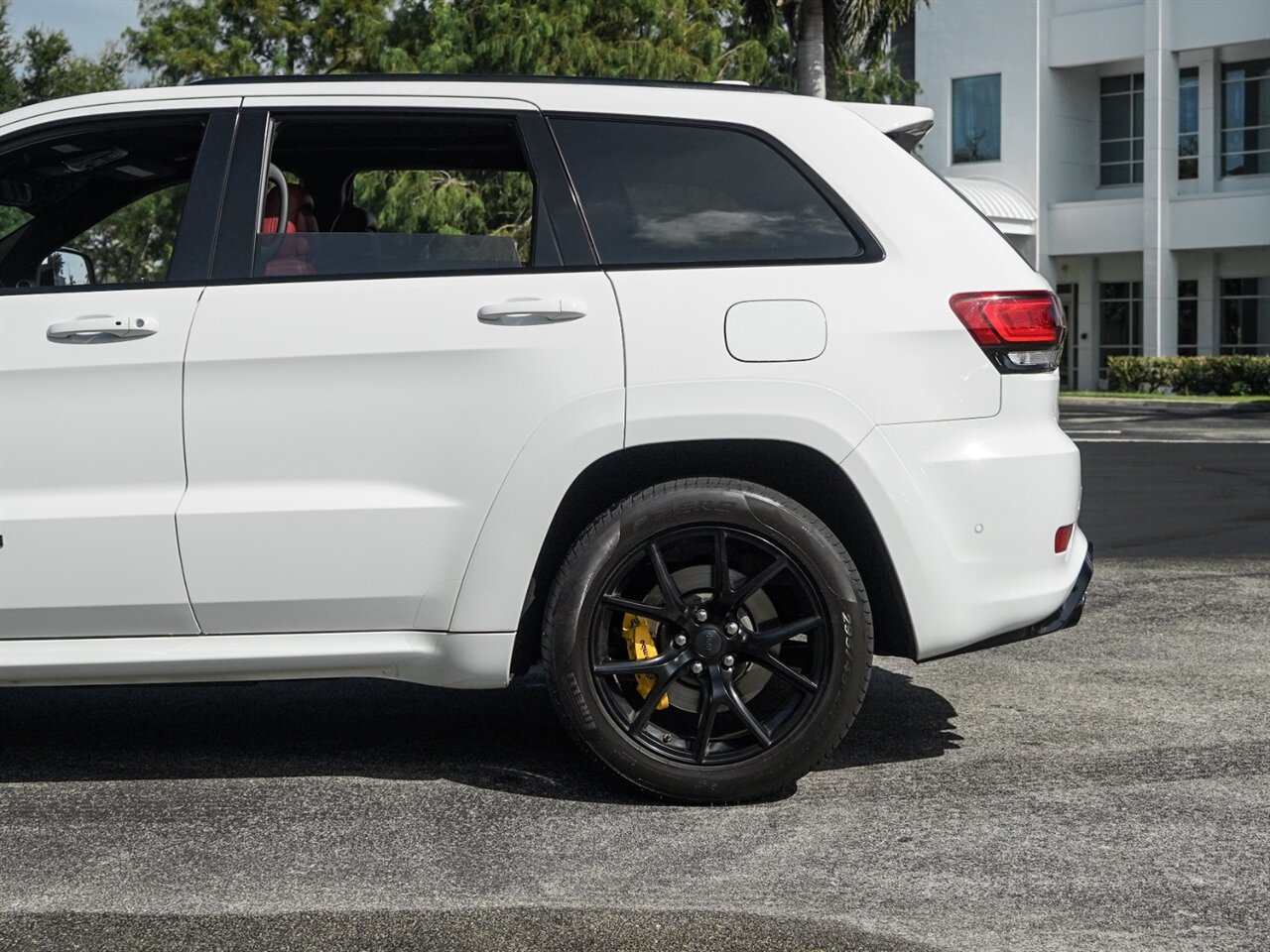 2018 Jeep Grand Cherokee Trackhawk   - Photo 49 - Bonita Springs, FL 34134