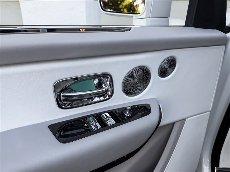 2023 Rolls-Royce Cullinan - Photo 31 - Bonita Springs, FL 34134