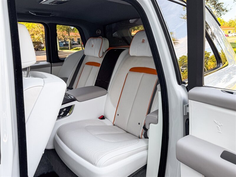 2023 Rolls-Royce Cullinan - Photo 33 - Bonita Springs, FL 34134