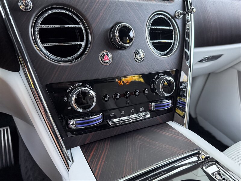 2023 Rolls-Royce Cullinan - Photo 20 - Bonita Springs, FL 34134