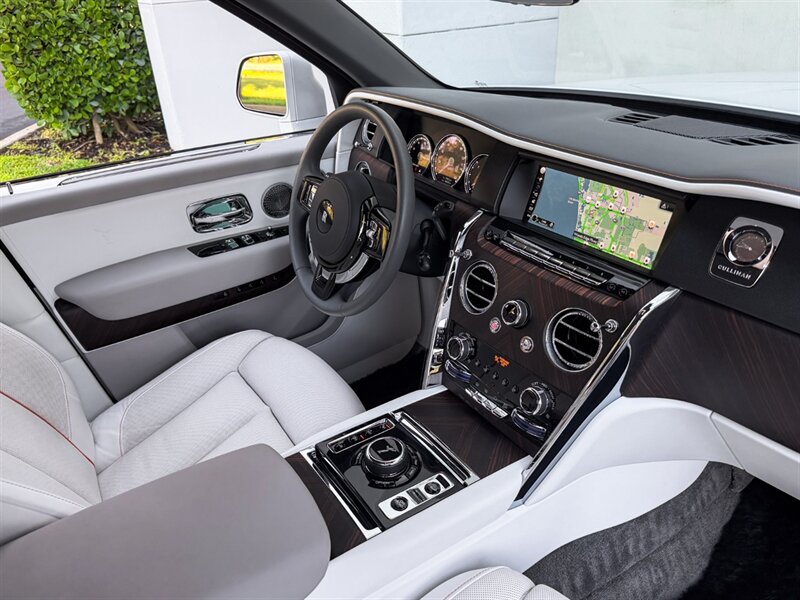 2023 Rolls-Royce Cullinan - Photo 50 - Bonita Springs, FL 34134