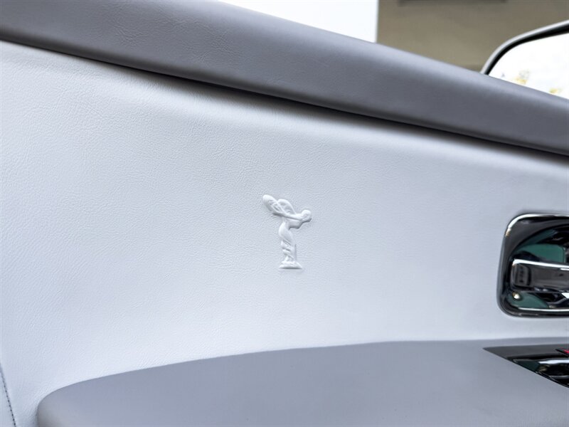 2023 Rolls-Royce Cullinan - Photo 30 - Bonita Springs, FL 34134