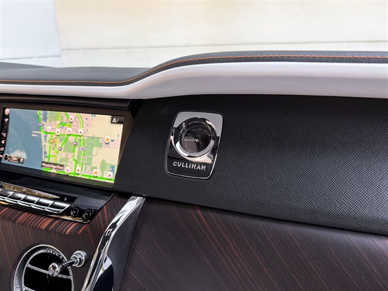 2023 Rolls-Royce Cullinan - Photo 49 - Bonita Springs, FL 34134