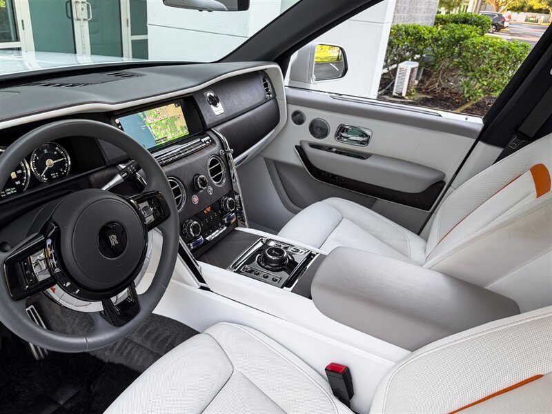 2023 Rolls-Royce Cullinan - Photo 17 - Bonita Springs, FL 34134