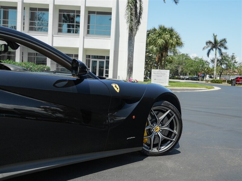 2015 Ferrari F12berlinetta   - Photo 63 - Bonita Springs, FL 34134