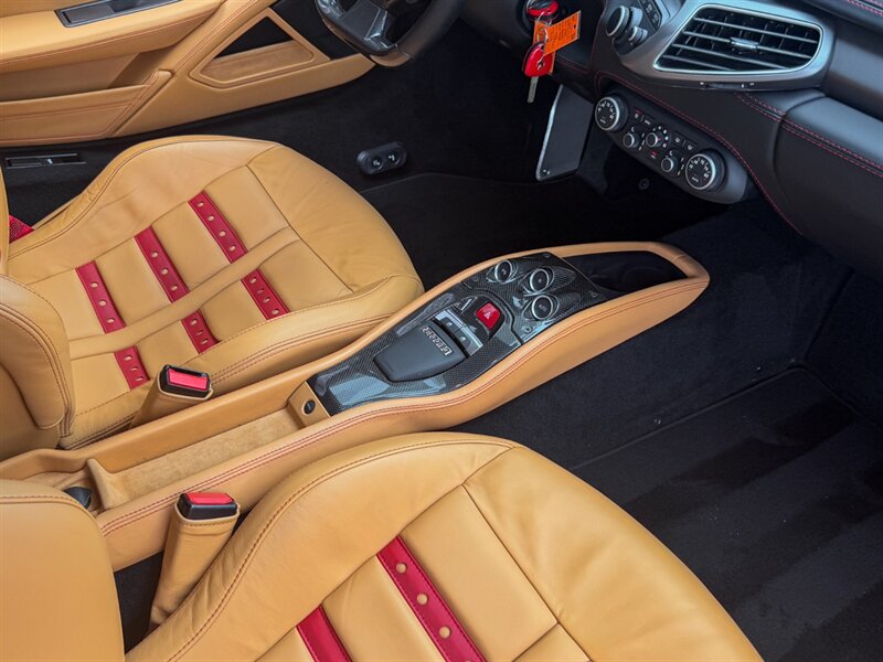 2011 Ferrari 458 Italia   - Photo 36 - Bonita Springs, FL 34134