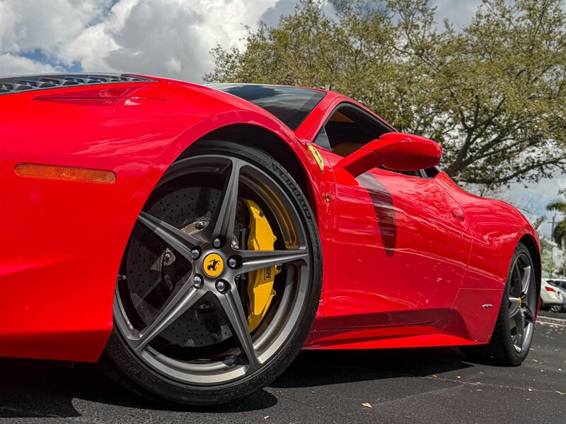 2011 Ferrari 458 Italia   - Photo 12 - Bonita Springs, FL 34134