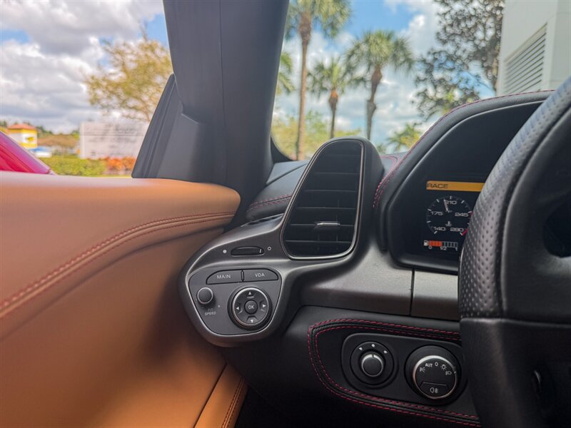2011 Ferrari 458 Italia   - Photo 19 - Bonita Springs, FL 34134
