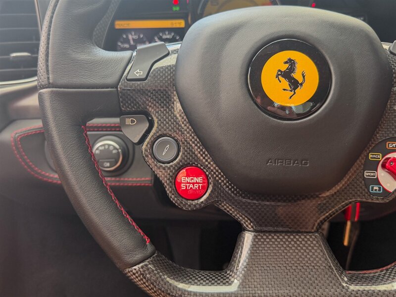 2011 Ferrari 458 Italia   - Photo 29 - Bonita Springs, FL 34134