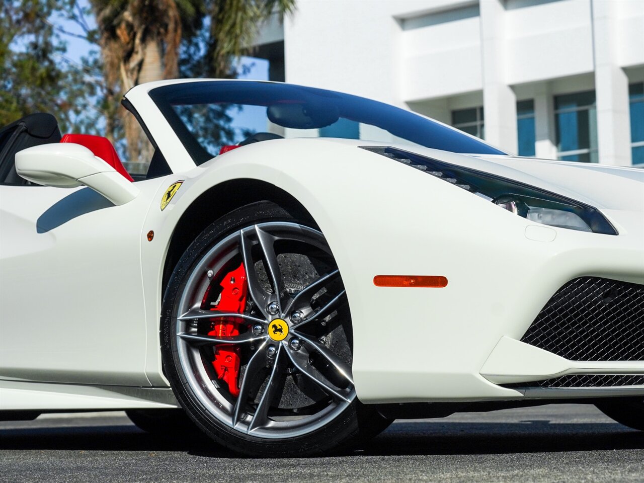 2018 Ferrari 488 Spider   - Photo 50 - Bonita Springs, FL 34134