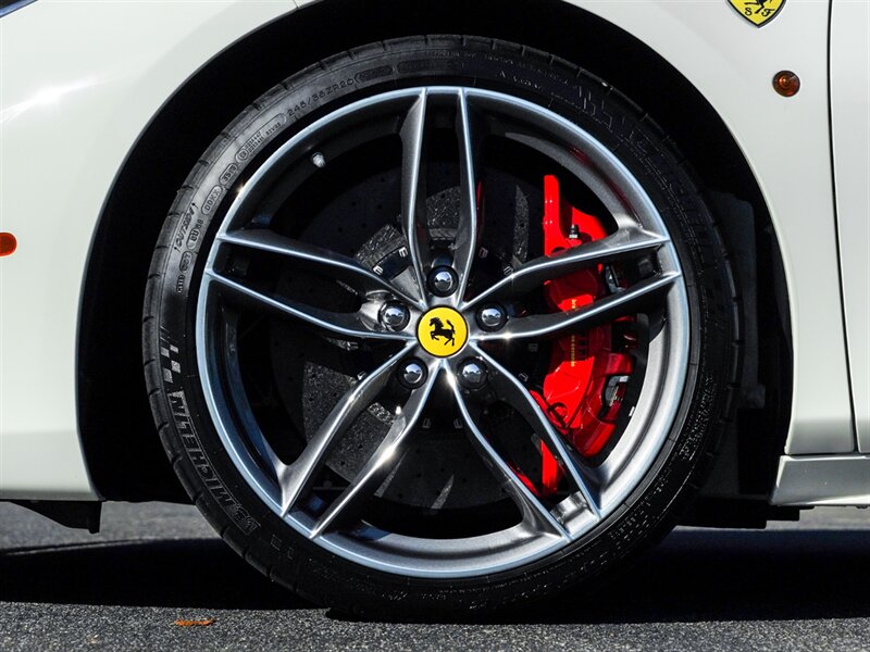 2018 Ferrari 488 Spider - Photo 37 - Bonita Springs, FL 34134