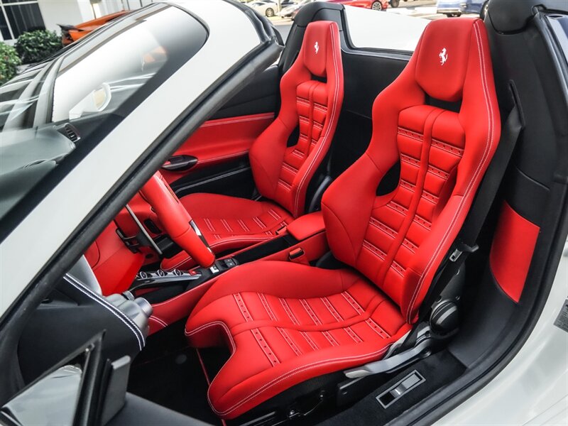 2018 Ferrari 488 Spider - Photo 18 - Bonita Springs, FL 34134