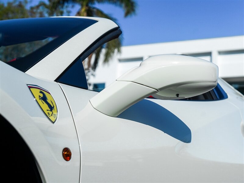 2018 Ferrari 488 Spider - Photo 10 - Bonita Springs, FL 34134