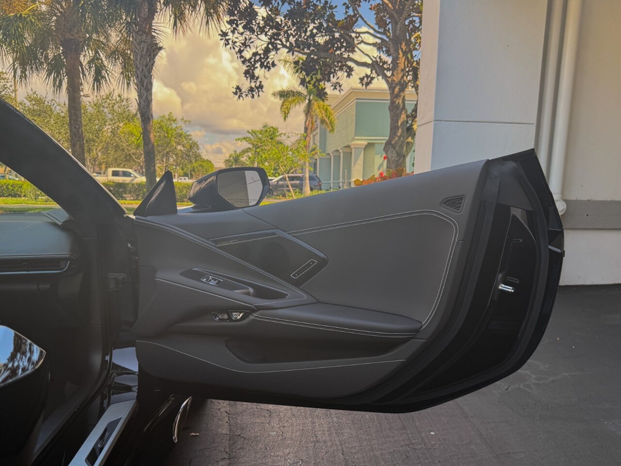 2025 Chevrolet Corvette E-Ray   - Photo 35 - Bonita Springs, FL 34134