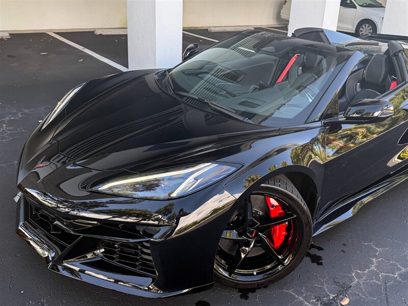 2025 Chevrolet Corvette E-Ray - Photo 10 - Bonita Springs, FL 34134