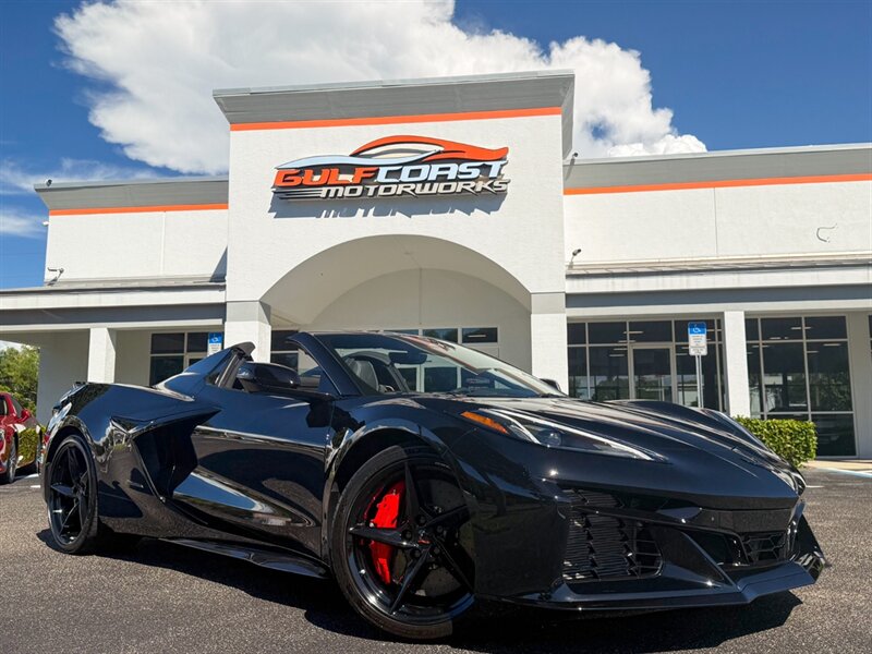 2025 Chevrolet Corvette E-Ray  