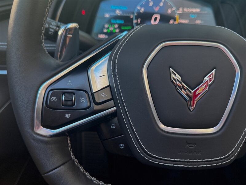 2025 Chevrolet Corvette E-Ray - Photo 29 - Bonita Springs, FL 34134