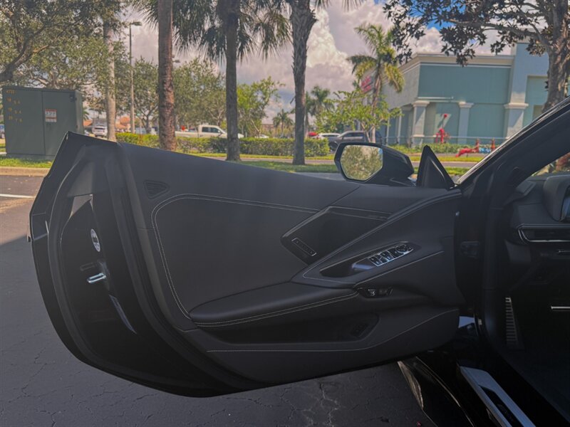 2025 Chevrolet Corvette E-Ray - Photo 23 - Bonita Springs, FL 34134