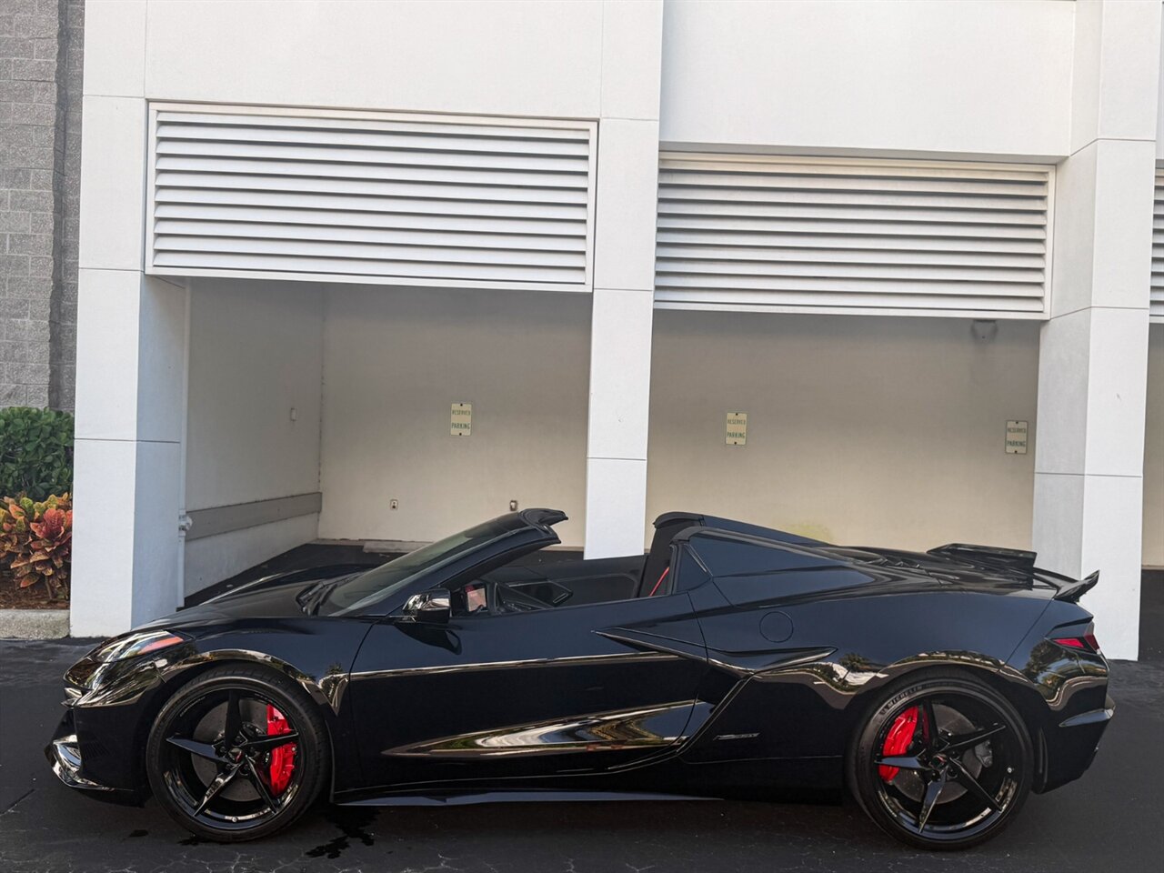 2025 Chevrolet Corvette E-Ray   - Photo 36 - Bonita Springs, FL 34134