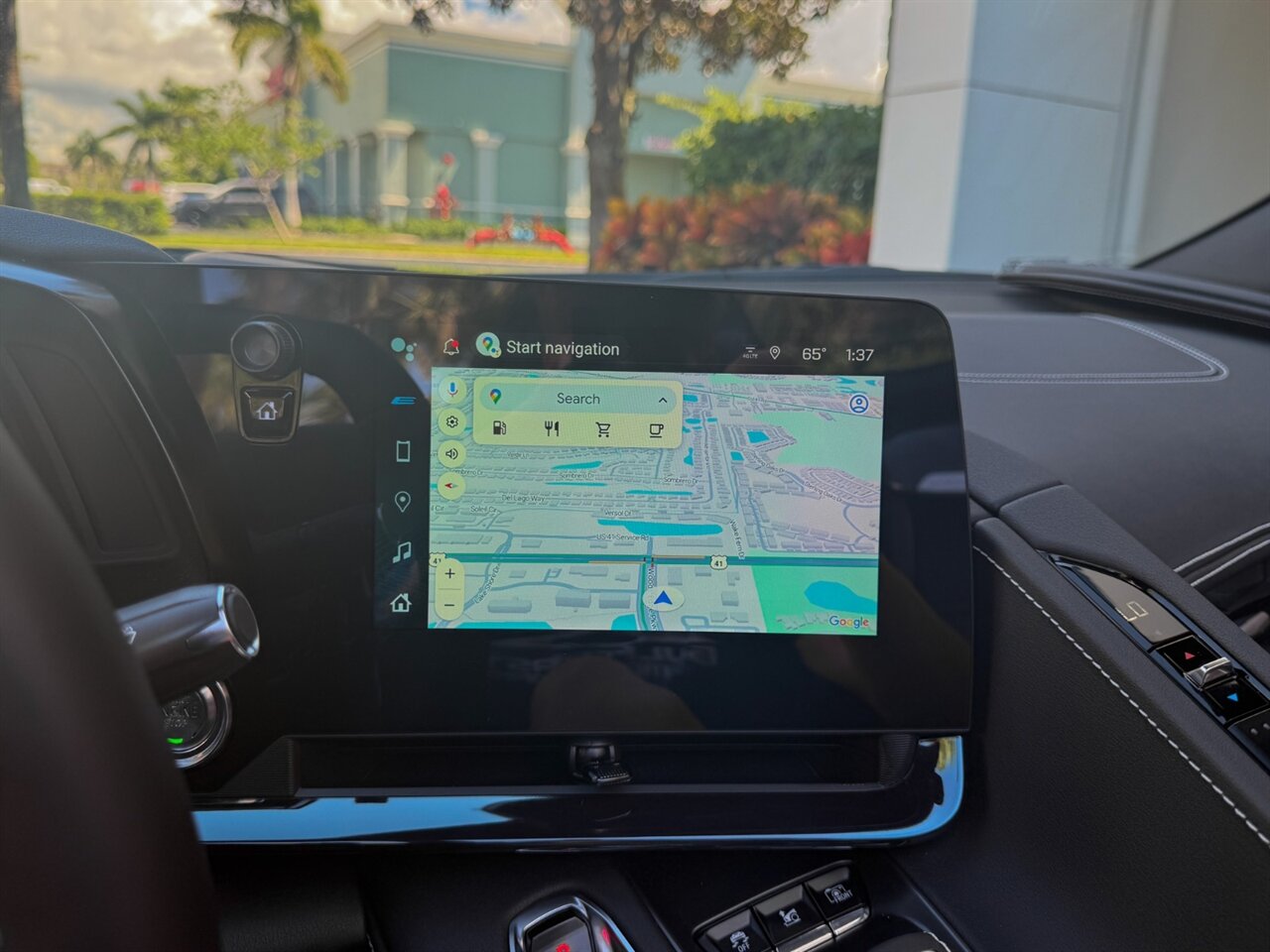 2025 Chevrolet Corvette E-Ray   - Photo 15 - Bonita Springs, FL 34134