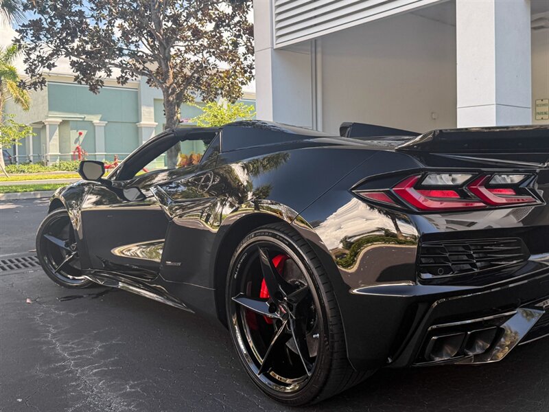 2025 Chevrolet Corvette E-Ray - Photo 42 - Bonita Springs, FL 34134