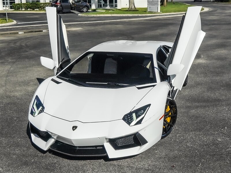 2015 Lamborghini Aventador LP 700-4 - Photo 9 - Bonita Springs, FL 34134