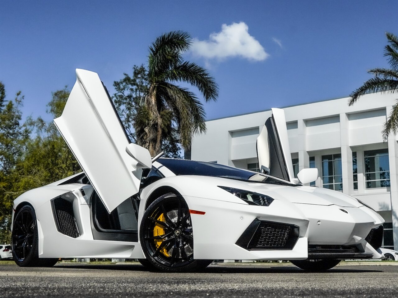 2015 Lamborghini Aventador LP 700-4   - Photo 48 - Bonita Springs, FL 34134